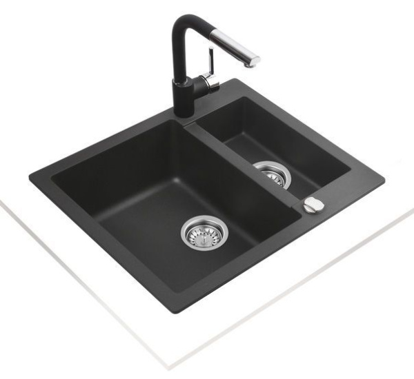 b441f49d-ffcf-11e9-80fb-001d60bde2ae-4